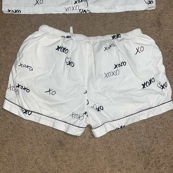 Printfresh x The Mom Edit TME Short Sleeve Pajama Sleep Set Hugs & Kisses Large - Picture 8 of 12